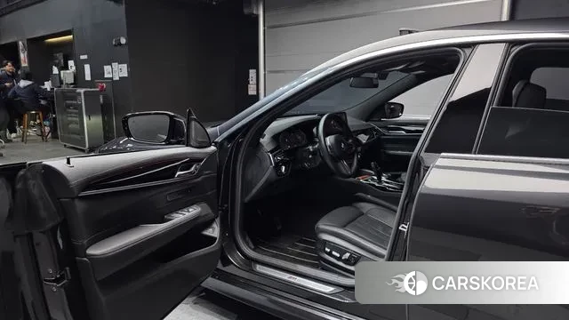 BMW 6 Series GT (G32) 2024 Серый из Кореи, фото 2