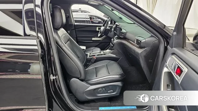 Ford Explorer 6th Generation 2020 Черный из Кореи, фото 2