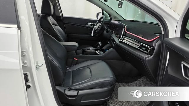Kia Sportage 5th Generation 2021 Белый из Кореи, фото 2