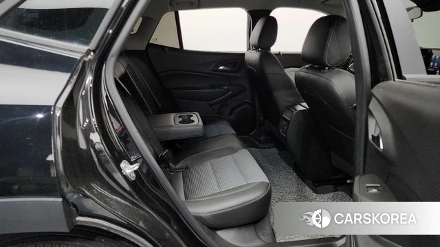Chevrolet (GM Daewoo) Trax Crossover 2024 Черный из Кореи, фото 2