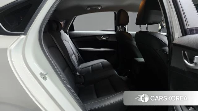 Kia Come New K3 2018 Белый из Кореи, фото 2