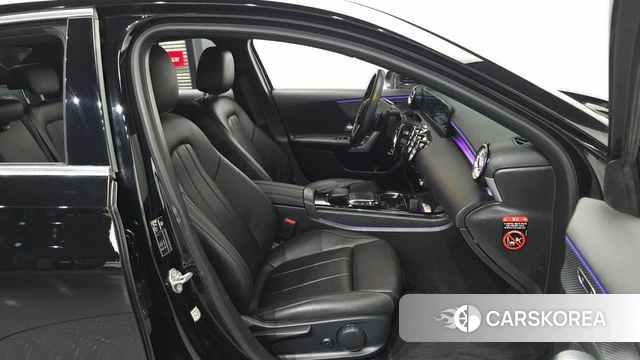Mercedes-Benz A-Class W177 2021 Черный из Кореи, фото 2