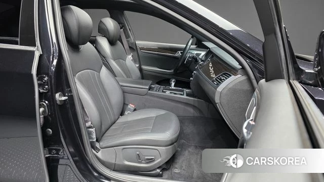 Genesis G80 2019 Черный из Кореи, фото 2