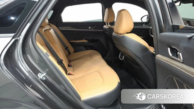 Kia K5 Hybrid 3rd Generation 2023 Серый из Кореи, фото 2