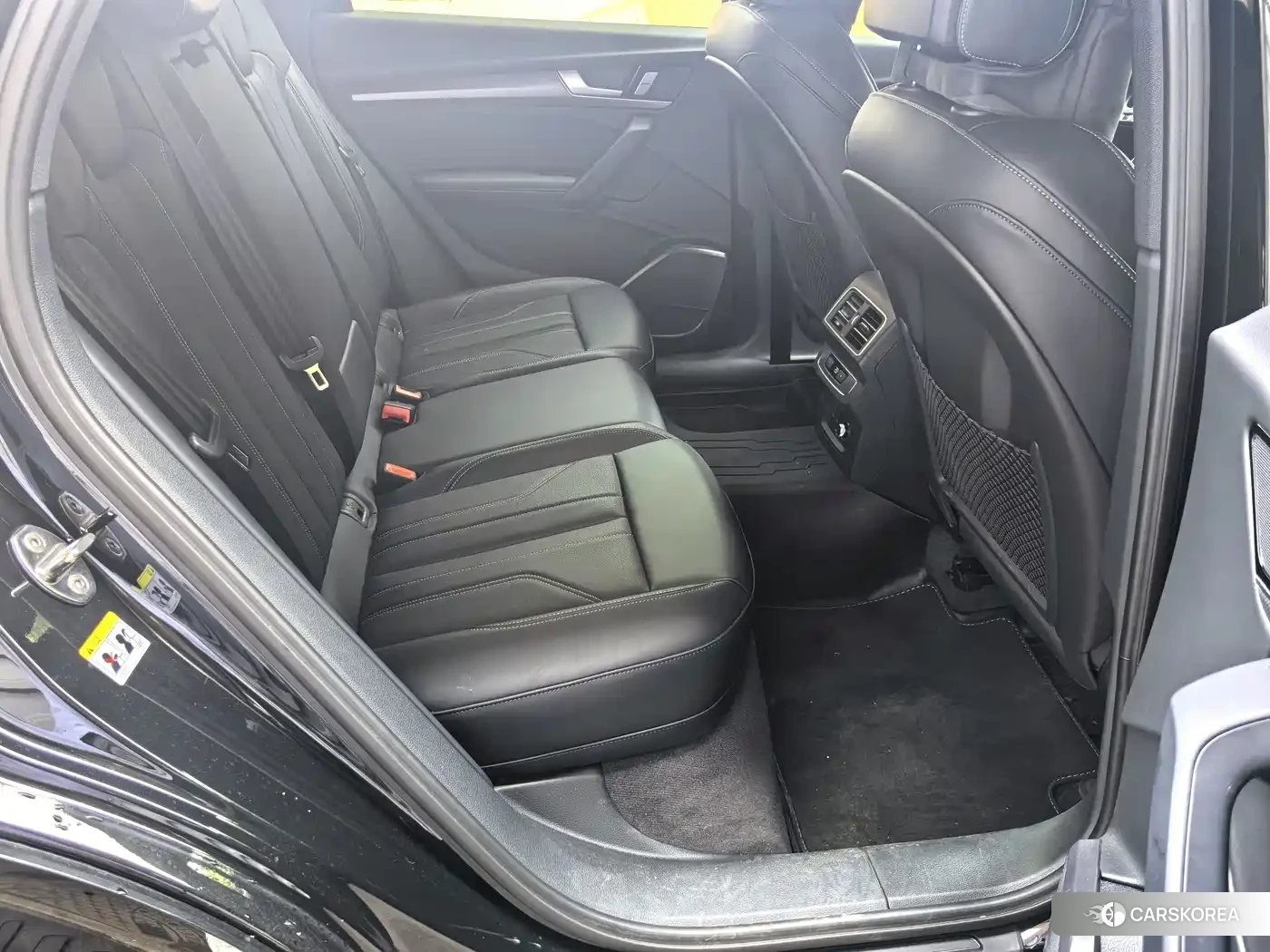 Audi Q5L 2025 Черный из Китая, фото 2