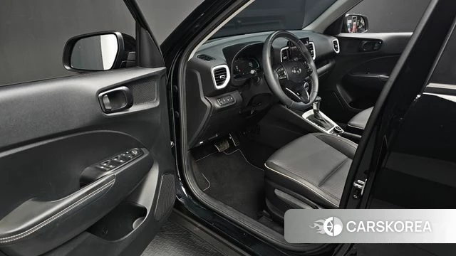 Hyundai Venue 2022 Черный из Кореи, фото 2