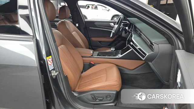 Audi A6 (C8) 2022 Серый из Кореи, фото 2