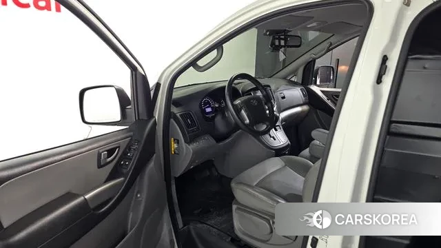 Hyundai The New Grand Starex 2019 Белый из Кореи, фото 2