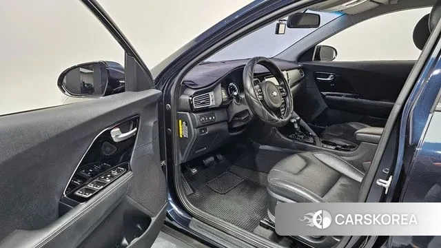 Kia Niro 2018 Синий из Кореи, фото 2