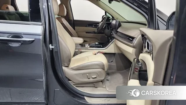 Kia Carnival 4th generation 2021 Серый из Кореи, фото 2