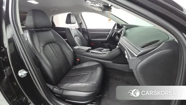 Hyundai Sonata (DN8) 2022 Черный из Кореи, фото 2