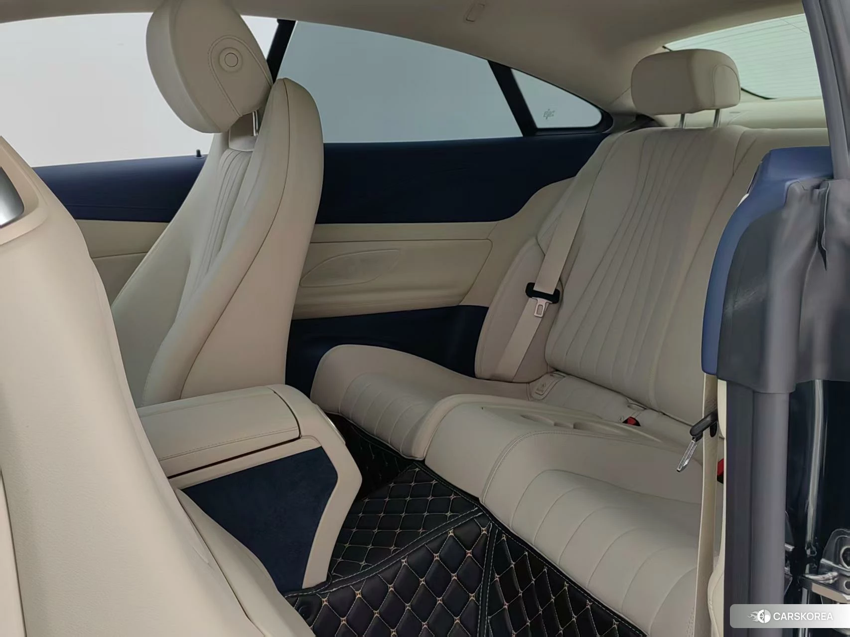 Mercedes-Benz E-class (imported) 2022 Зеленый из Китая, фото 2