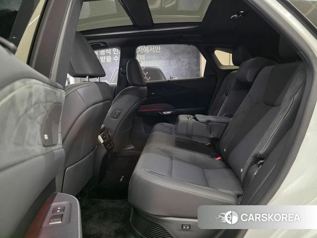 Lexus RX350h 5th generation 2025 Белый из Кореи, фото 2