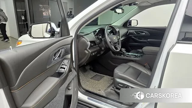 Chevrolet (GM Daewoo) Traverse 2021 Белый из Кореи, фото 2