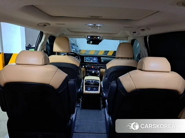 Kia Carnival 4th generation 2023 Белый из Кореи, фото 2