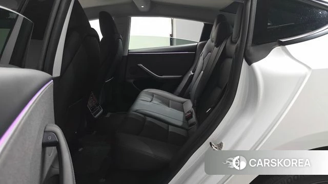 Tesla Model 3 2024 Белый из Кореи, фото 2