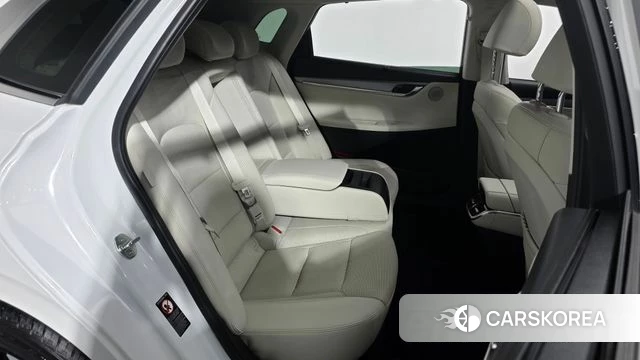 Hyundai The New Grandeur IG Hybrid 2022 Белый из Кореи, фото 2