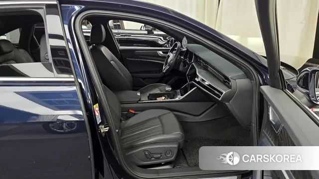 Audi A6 (C8) 2020 Синий из Кореи, фото 2