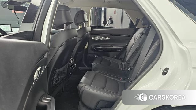 Genesis GV70 2022 Белый из Кореи, фото 2