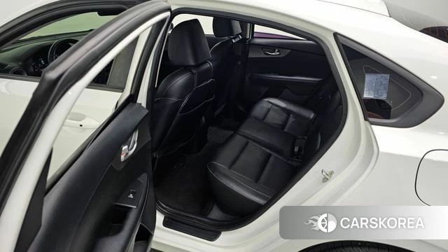 Kia Come New K3 2018 Белый из Кореи, фото 2