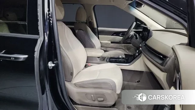 Kia Carnival 4th generation 2021 Черный из Кореи, фото 2