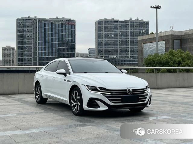 Volkswagen CC 2022 Белый из Китая, фото 2