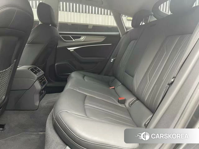 Audi A7 2023 Темно-серый из Китая, фото 2