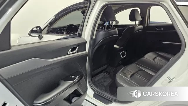 Kia K5 Hybrid 3rd Generation 2020 Белый из Кореи, фото 2