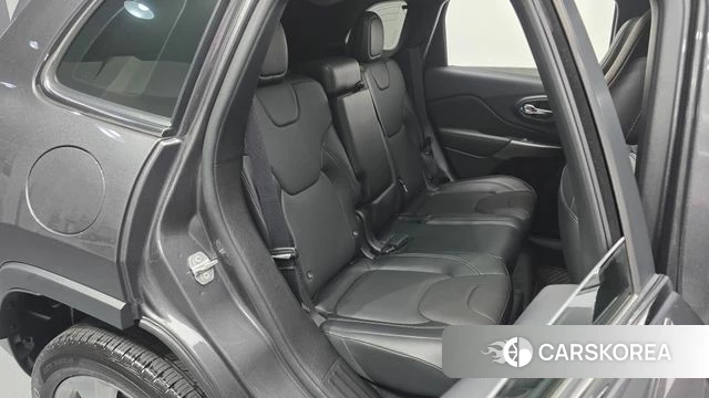 Jeep Cherokee (KL) 2021 Серый из Кореи, фото 2