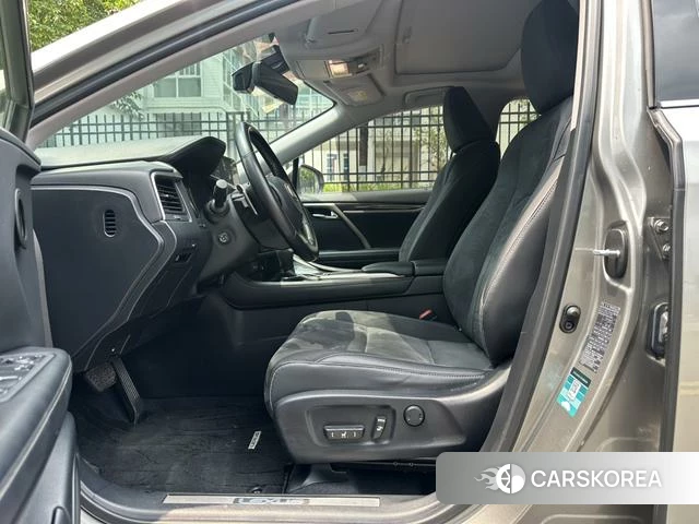 Lexus RX 2021 Серебристо-серый из Китая, фото 2