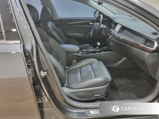 Kia Come New K7 2018 Серый из Кореи, фото 2