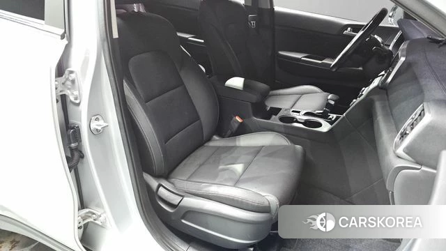 Kia Sportage The Bold 2019 Серебряный из Кореи, фото 2