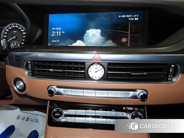 Genesis G90 2019 Черный из Кореи, фото 2
