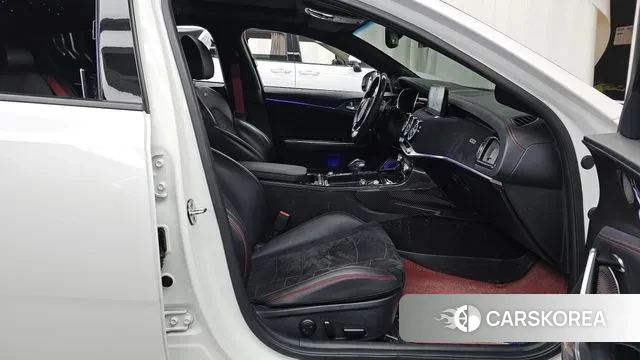 Kia Stinger Meister 2022 Белый из Кореи, фото 2