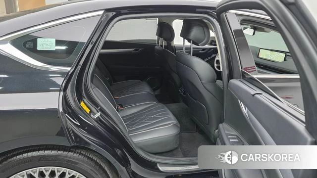 Genesis G80 (RG3) 2022 Черный из Кореи, фото 2