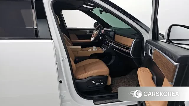 Hyundai Santa Fe (MX5) 2024 Белый из Кореи, фото 2