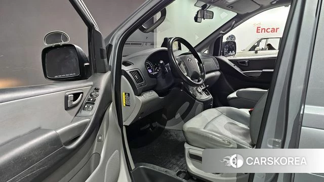 Hyundai The New Grand Starex 2019 Серебряный из Кореи, фото 2