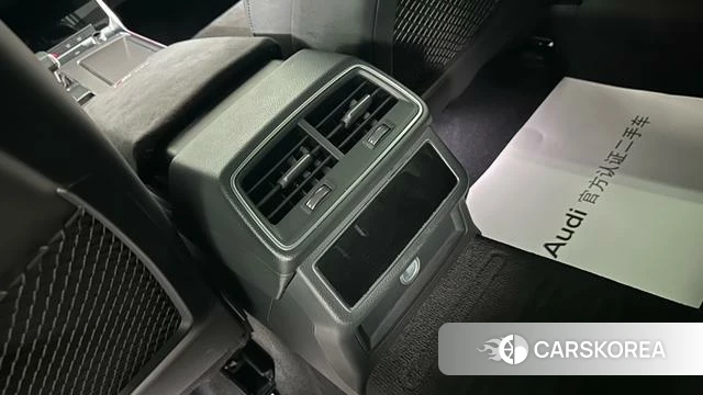 Audi A6L 2022 Черный из Китая, фото 2