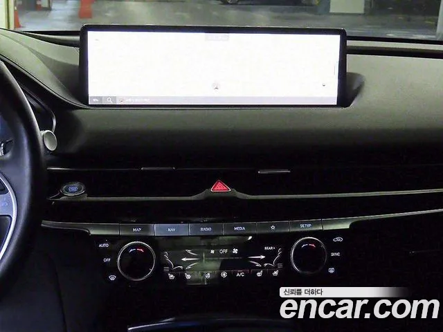 Genesis G80 (RG3) 2022 Черный из Кореи, фото 2