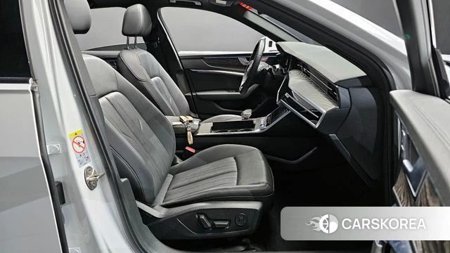Audi A6 (C8) 2020 Белый из Кореи, фото 2