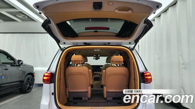 Kia The New Carnival 2018 Белый из Кореи, фото 2