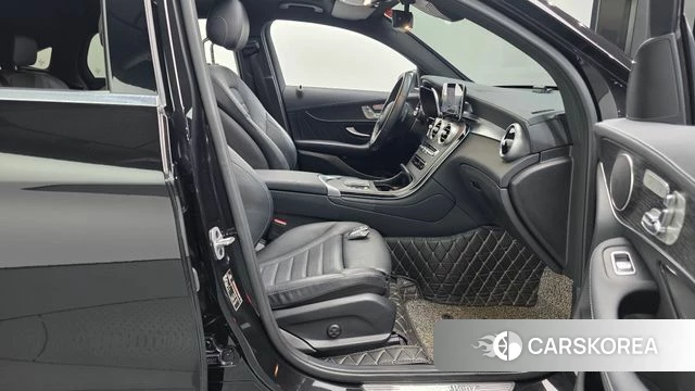 Mercedes-Benz GLC-Class X253 2021 Черный из Кореи, фото 2