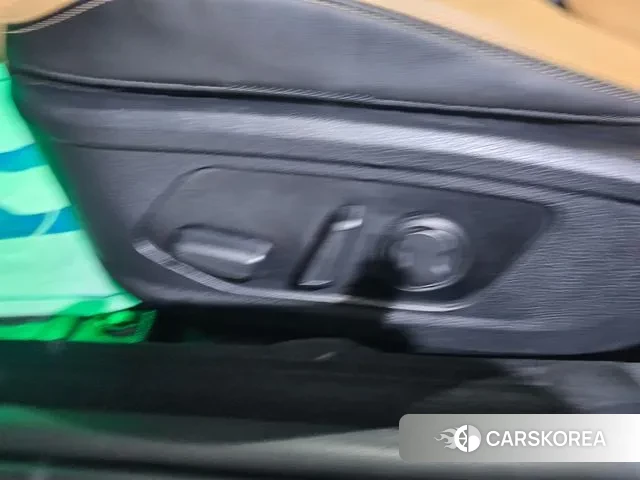 Kia K5 3rd generation 2021 Черный из Кореи, фото 2