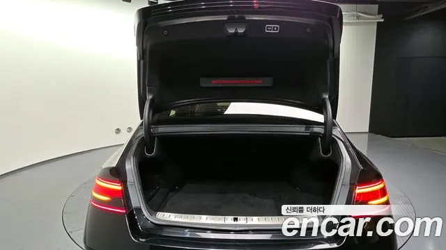 Genesis G90 (RS4) 2022 Черный из Кореи, фото 2