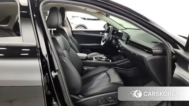 Kia The New K5 3rd generation 2024 Черный из Кореи, фото 2