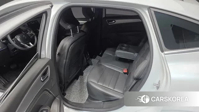 Renault Korea (Samsung) Arcana 2024 Белый из Кореи, фото 2