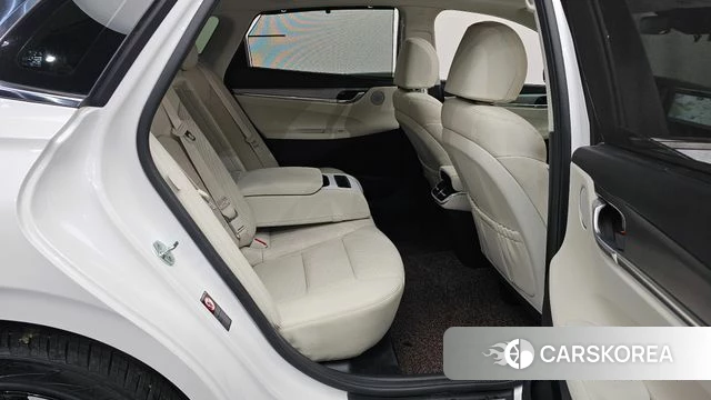 Hyundai The New Grandeur IG Hybrid 2022 Белый из Кореи, фото 2