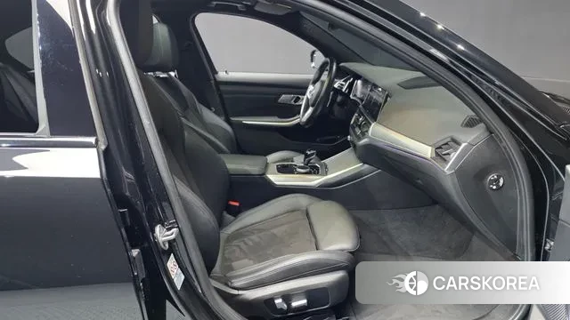 BMW 3 Series (G20) 2022 Черный из Кореи, фото 2