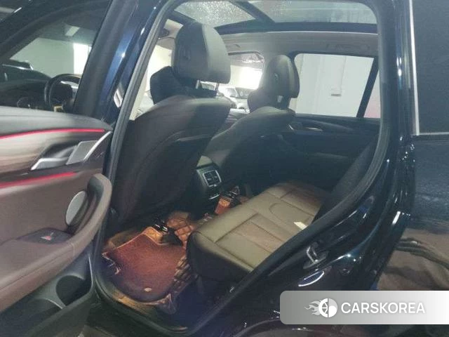 BMW X3 2022 Черный из Китая, фото 2