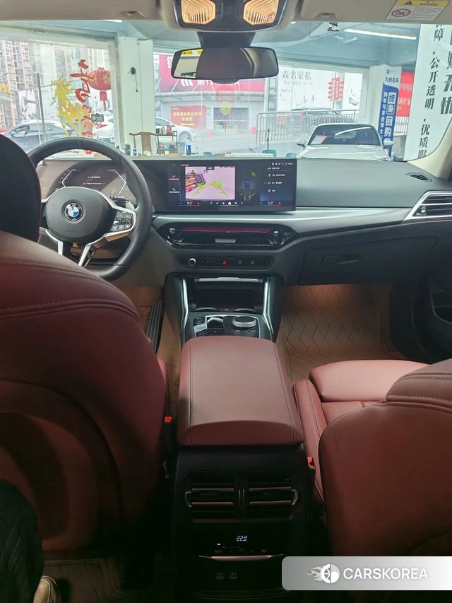 BMW 3 series 2024 Черный из Китая, фото 2